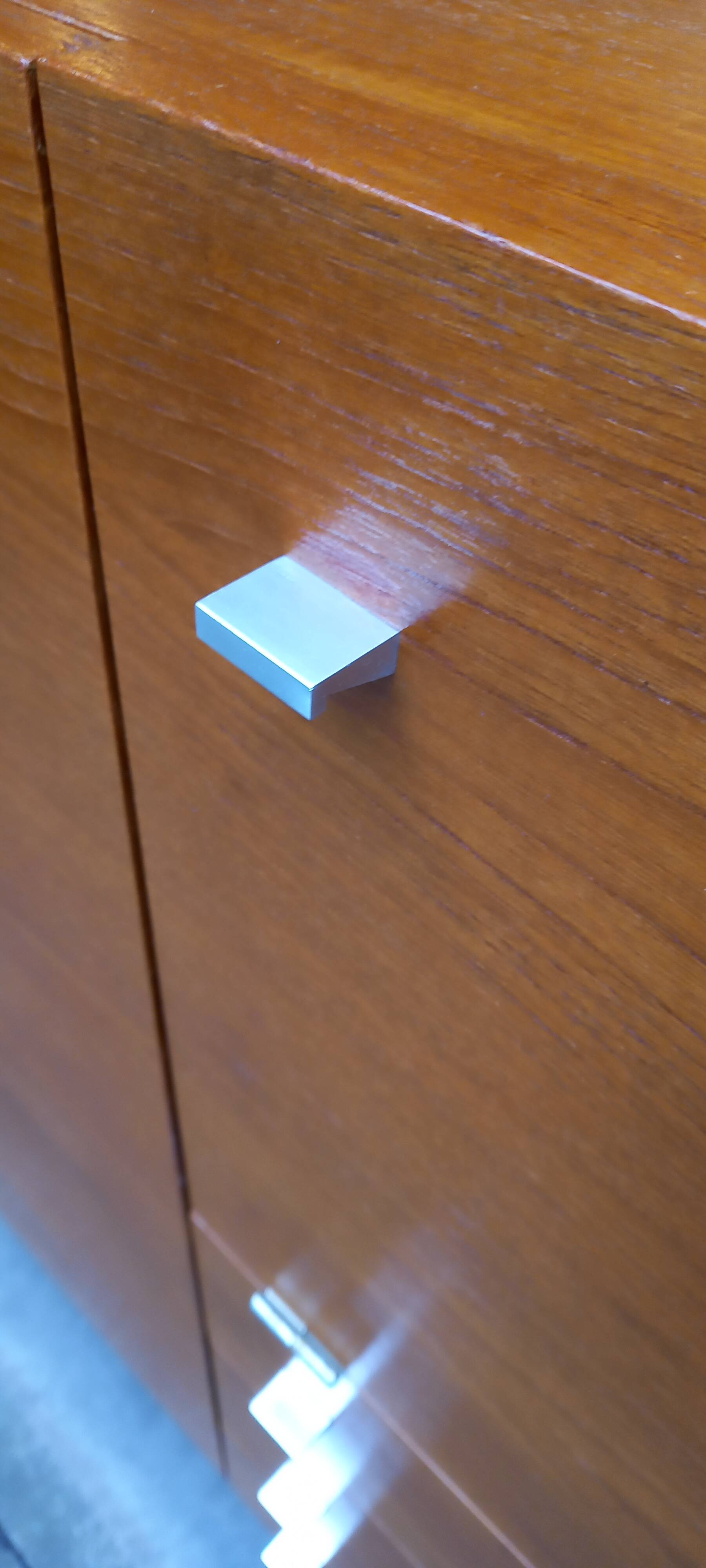 Sideboard Pierre Guariche Meurop model 1293 in Teak