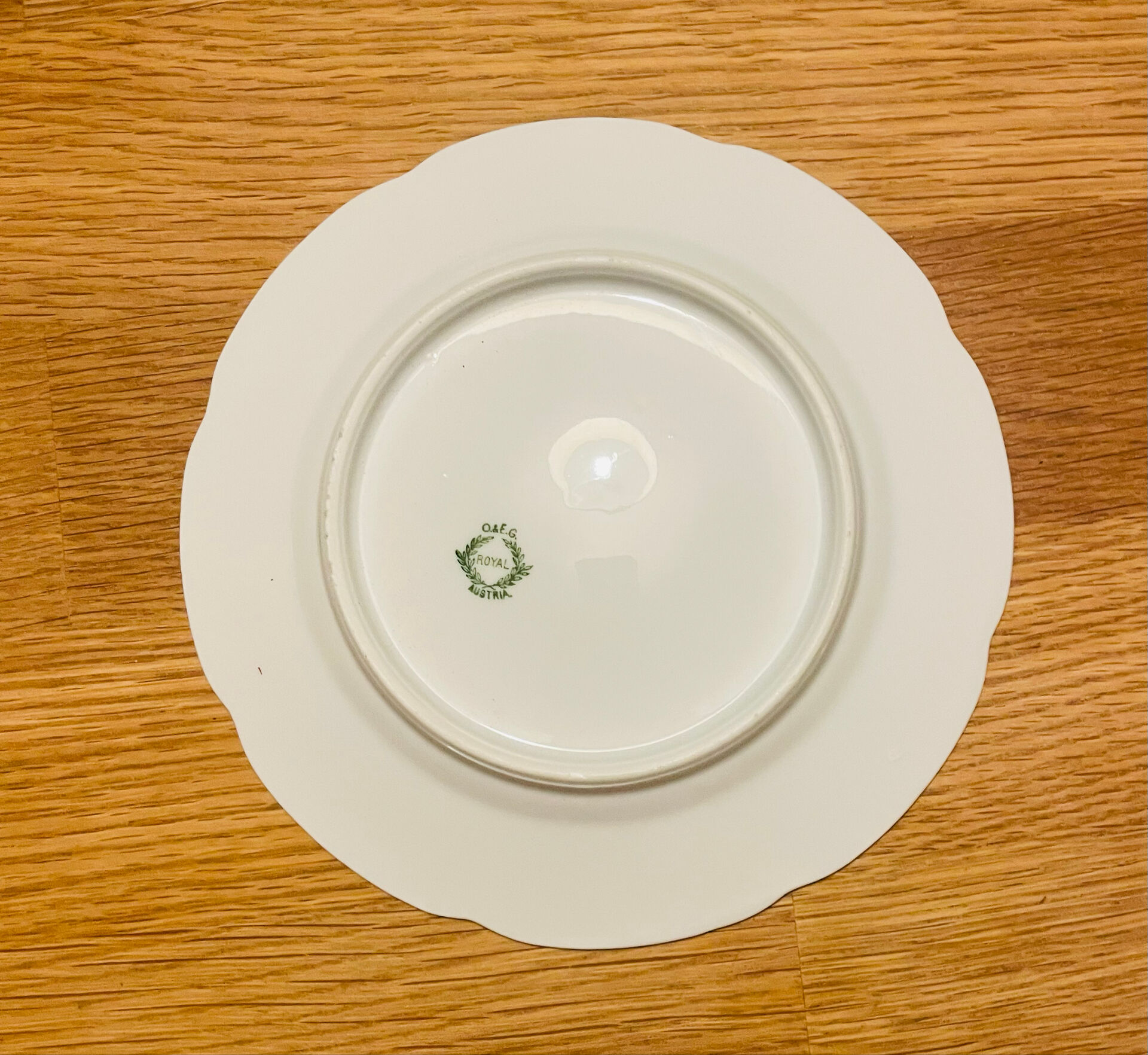 6 Assiettes à dessert O&EG Royal Austria