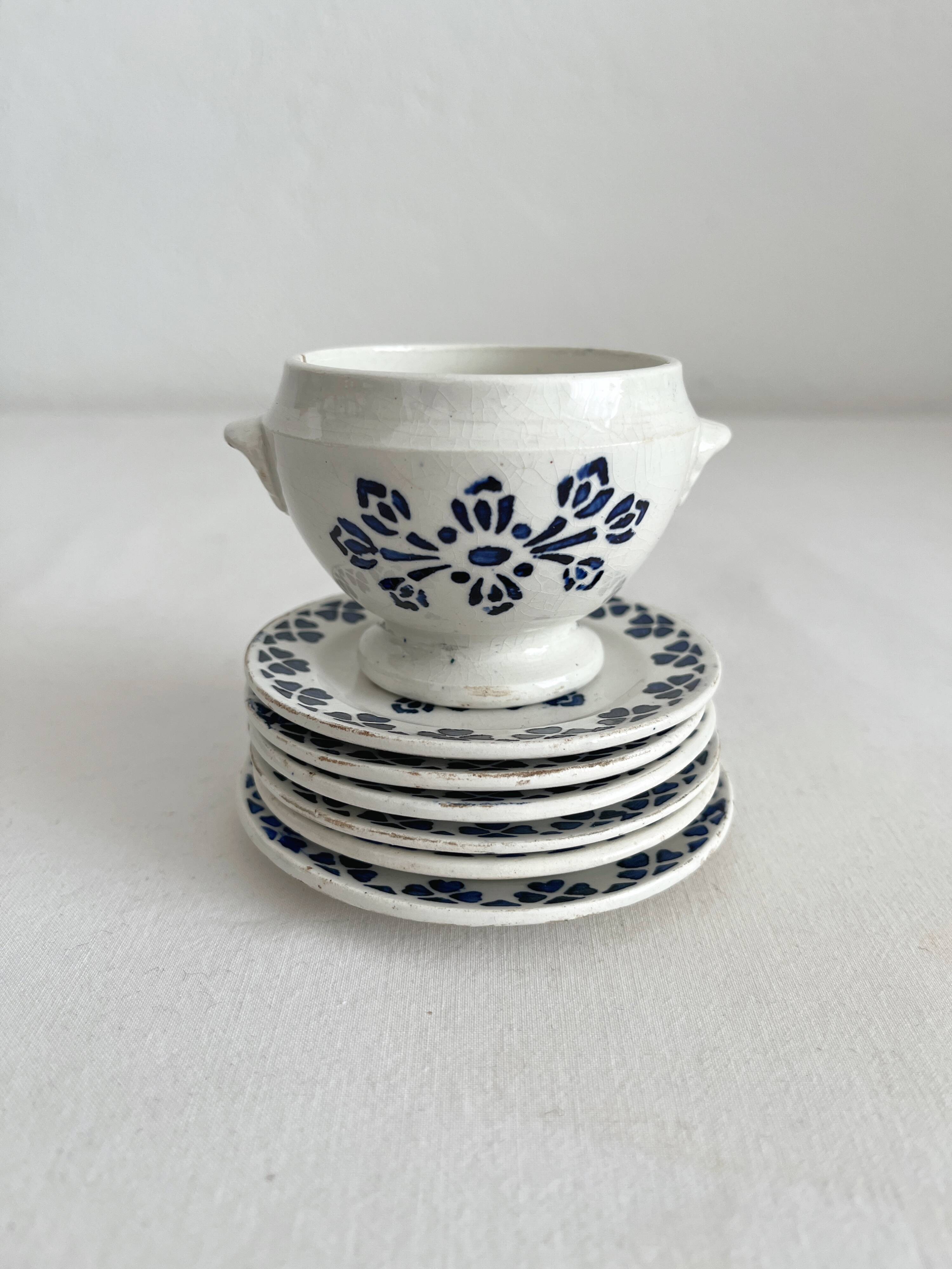 7 pieces of antique earthenware tea set