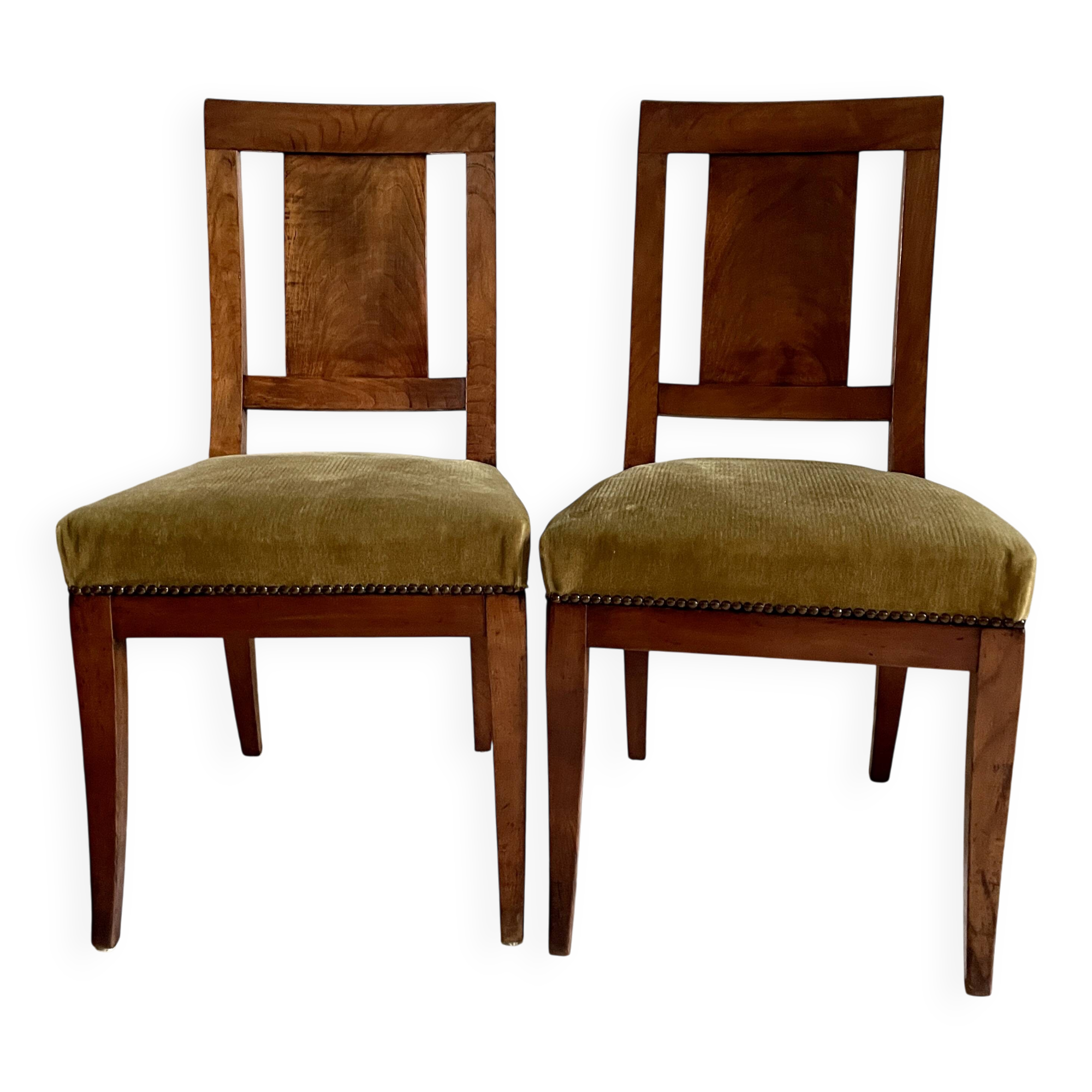 Pair of wooden chairs in green corduroy velvet in Directoire style.