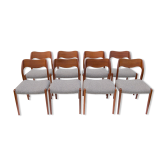 Lot de 8 chaises modèle 71 Arne Hovmand Olsen pour Niels Moller années 60/70
