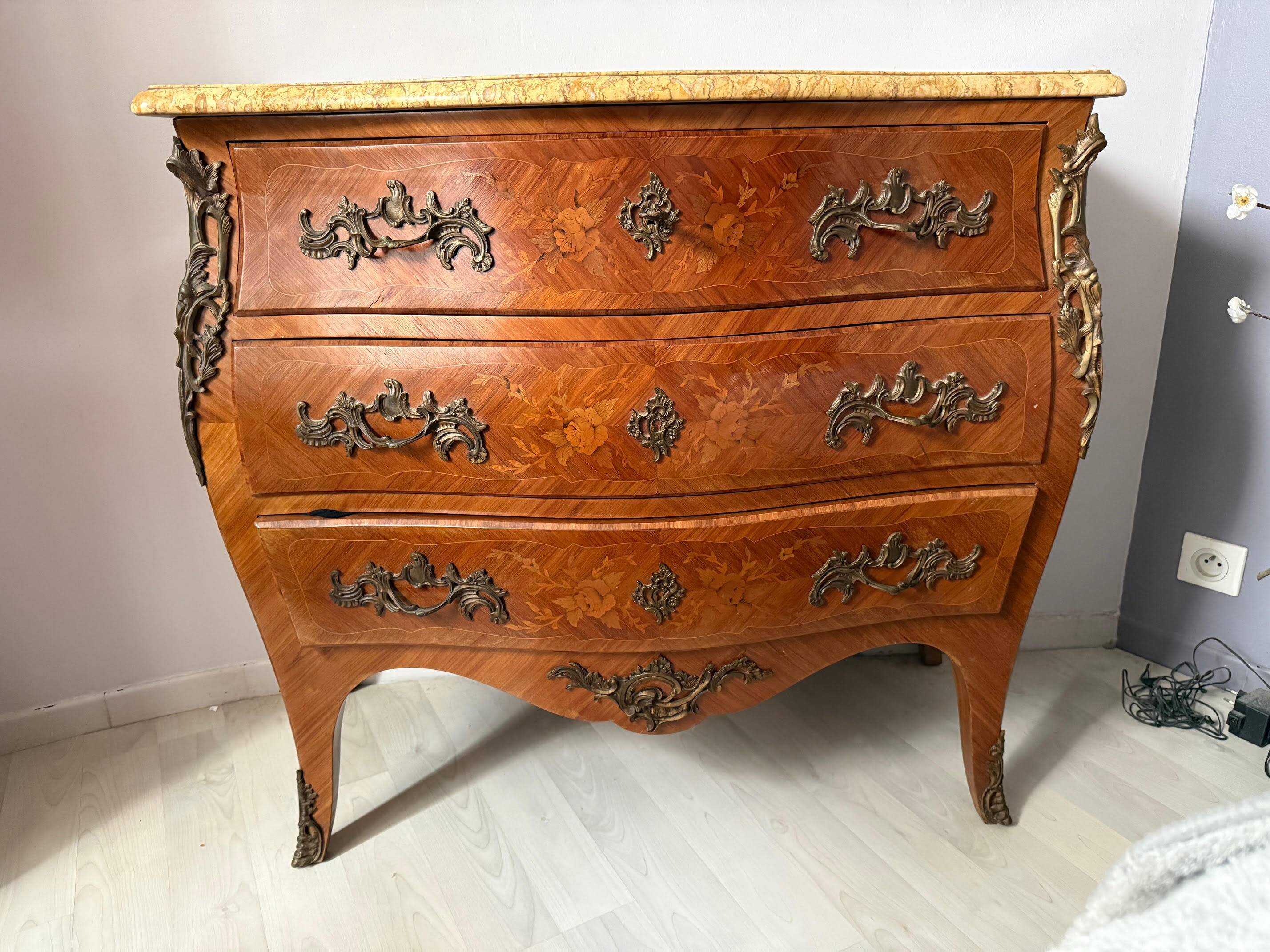 Louis XV style chest of drawers