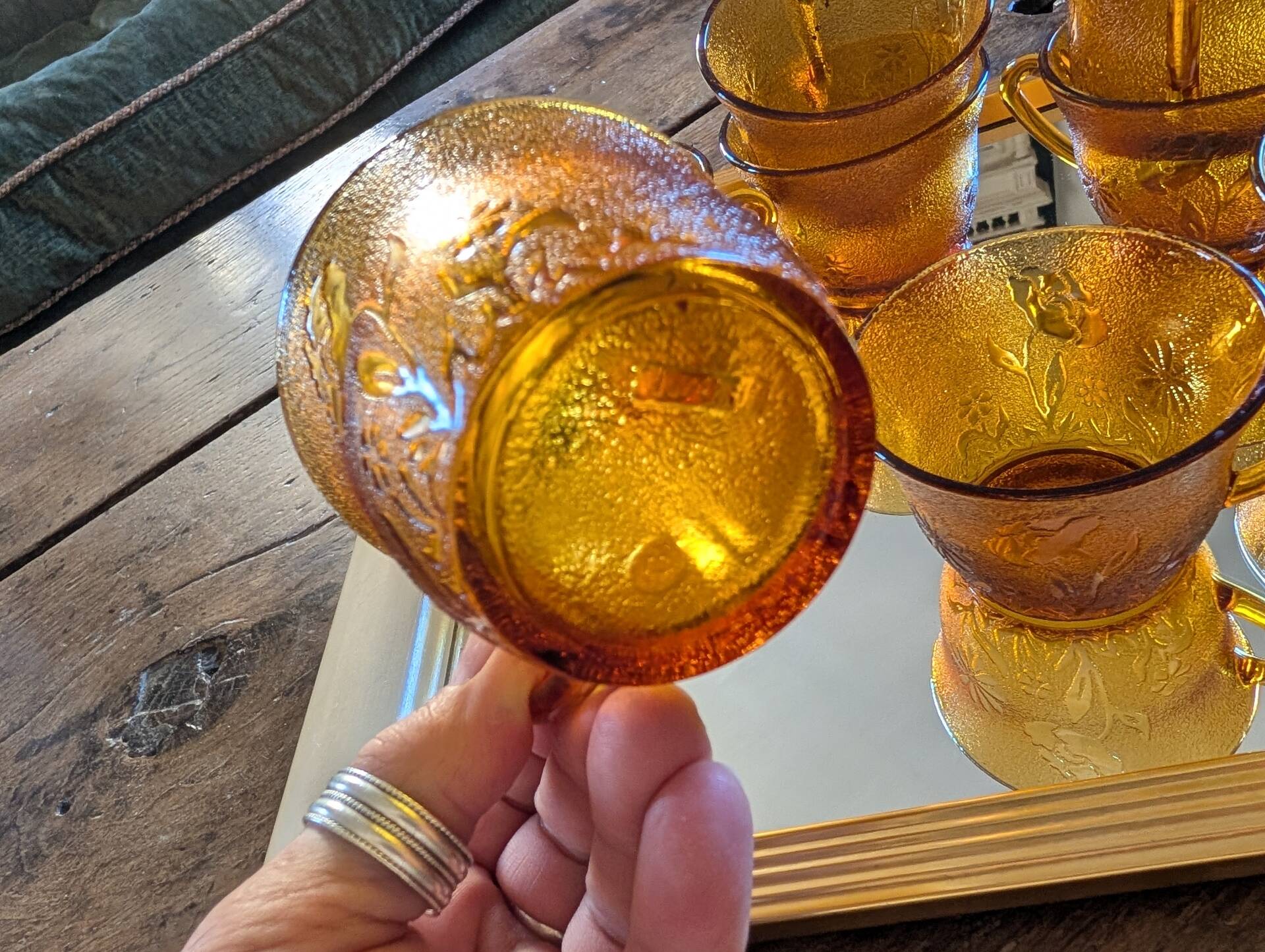 8 Vereco Daisy cups – amber glass – 1970s