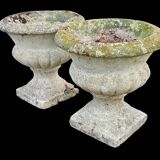 Pair of Medici vases in reconstituted stone