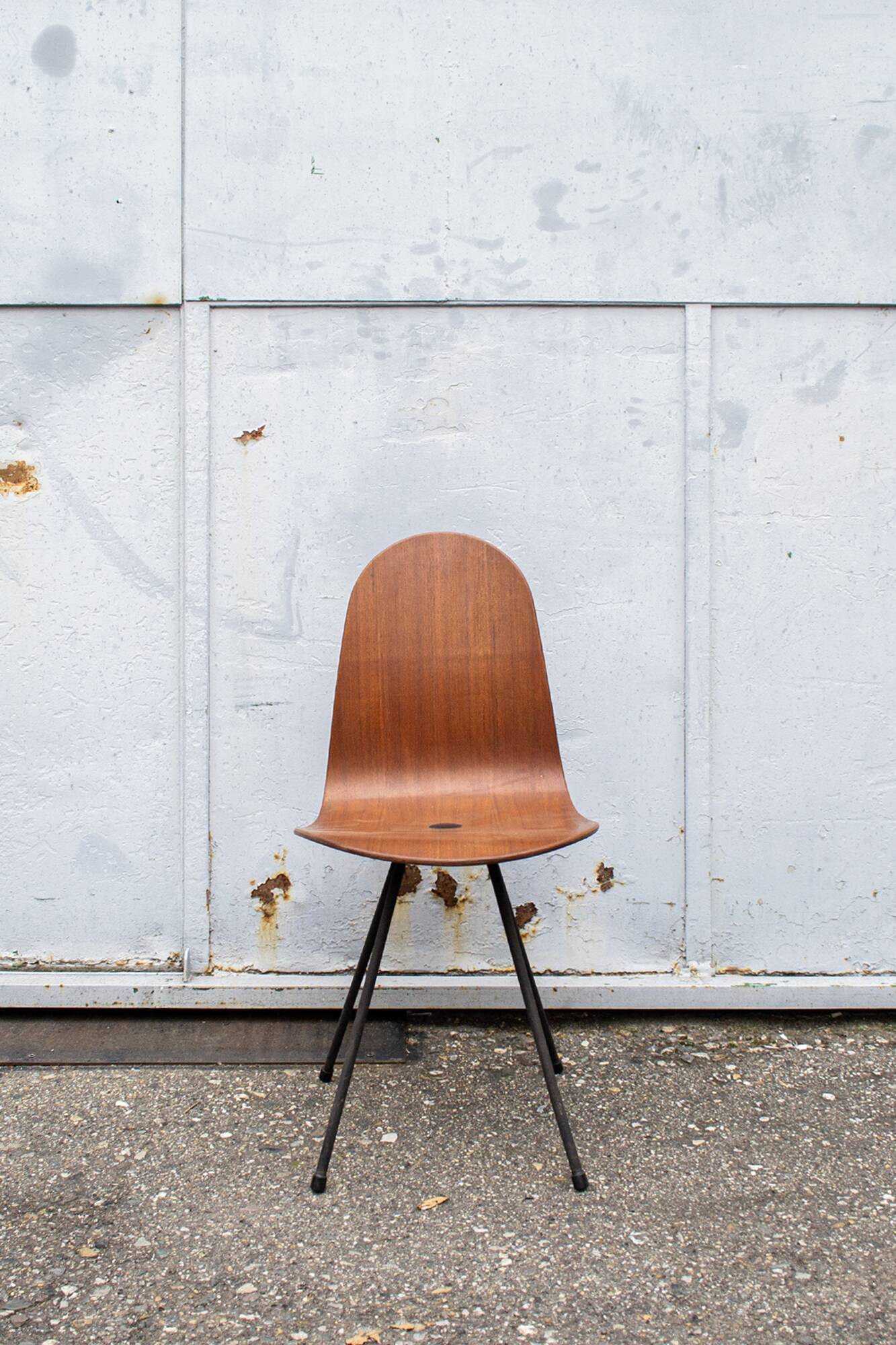 Quattro sedie mod. Arturo di Franco Campo & Carlo Graffi, per Home Anno 195