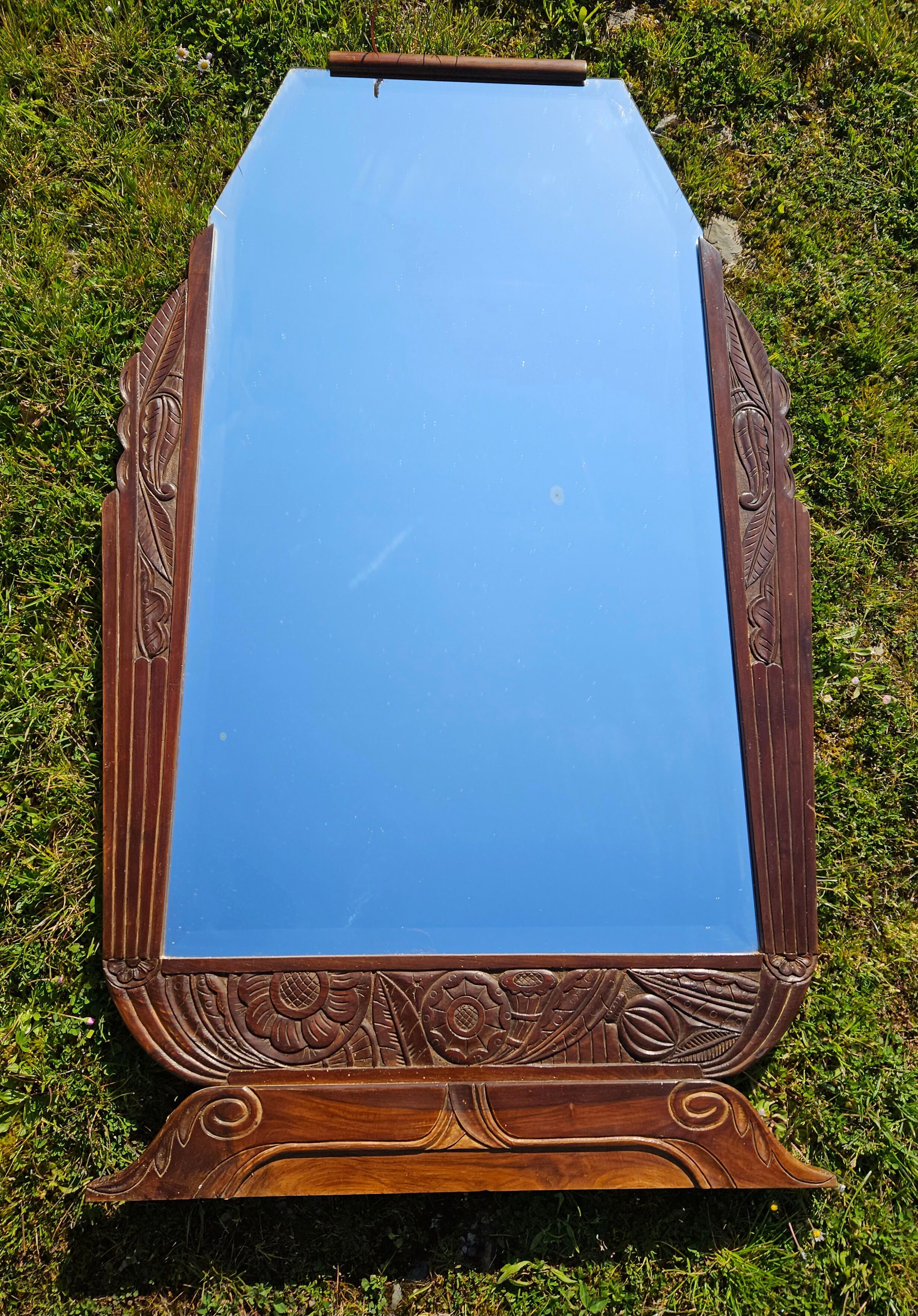 Art Deco mirror in carved wood