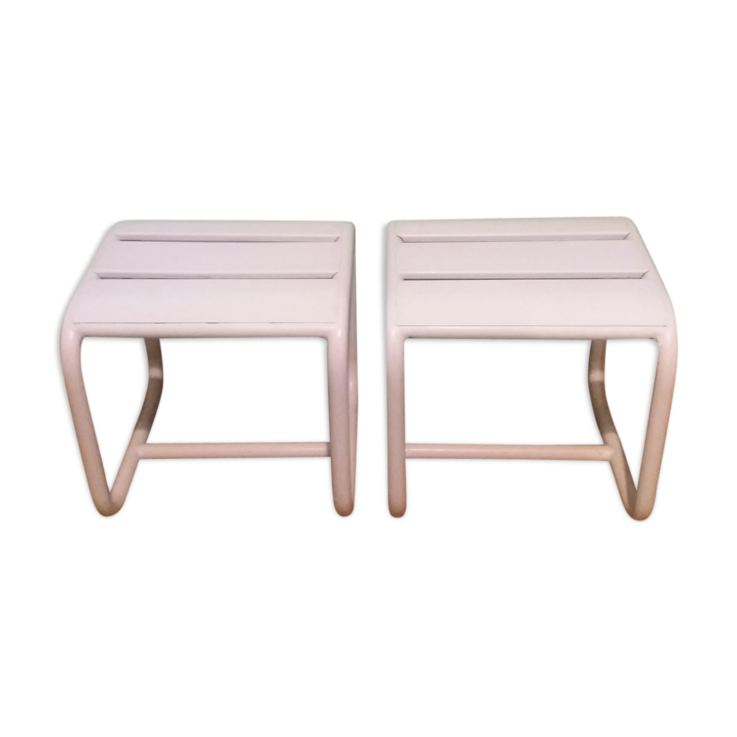 Set of 2 white stools