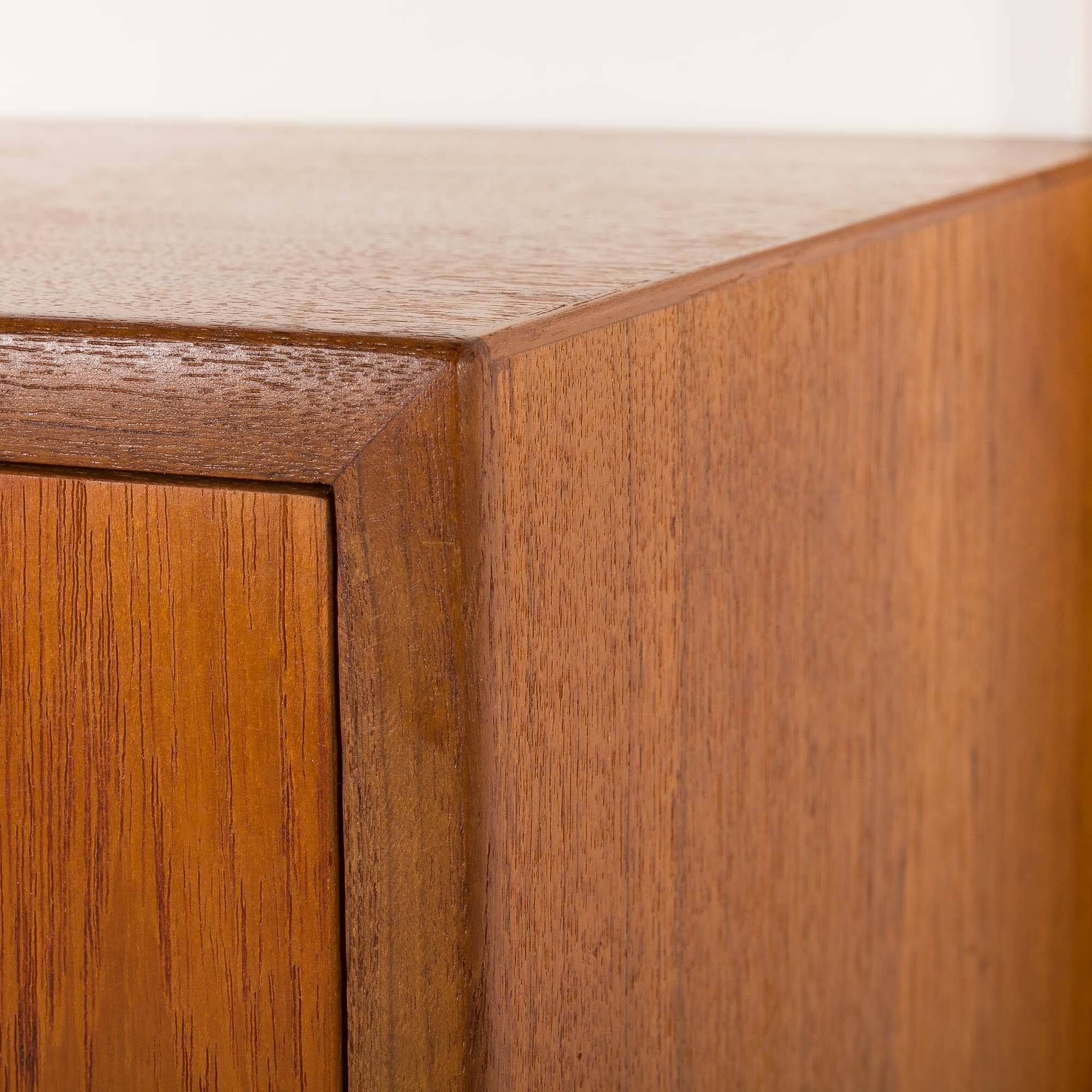 Hansen and Guldborg teak wall unit with a bar cabinet, Denmark 1950s