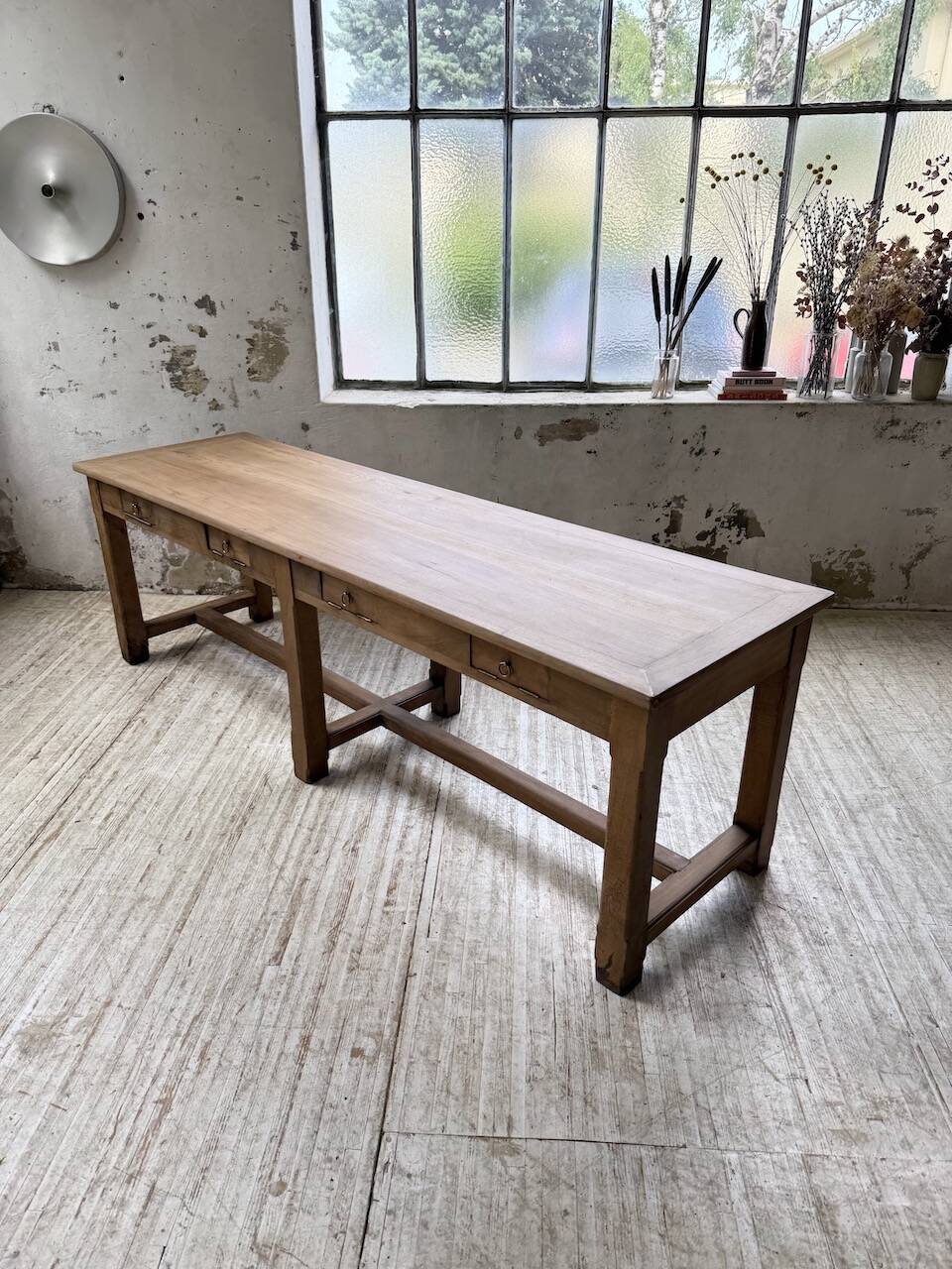 Antique farmhouse or drapery table in walnut, 1900 XL