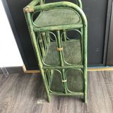 Small shelf console in green rattan