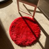 Red round carpet 65cm