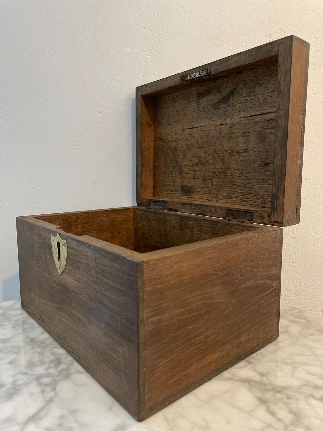 Boite en bois ancienne