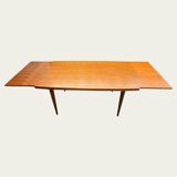 Scandinavian extendable dining table in Teak 1960