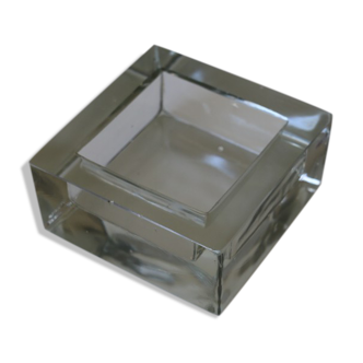 Glass paved ashtray