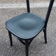 Set of 2 vintage bistro chairs
