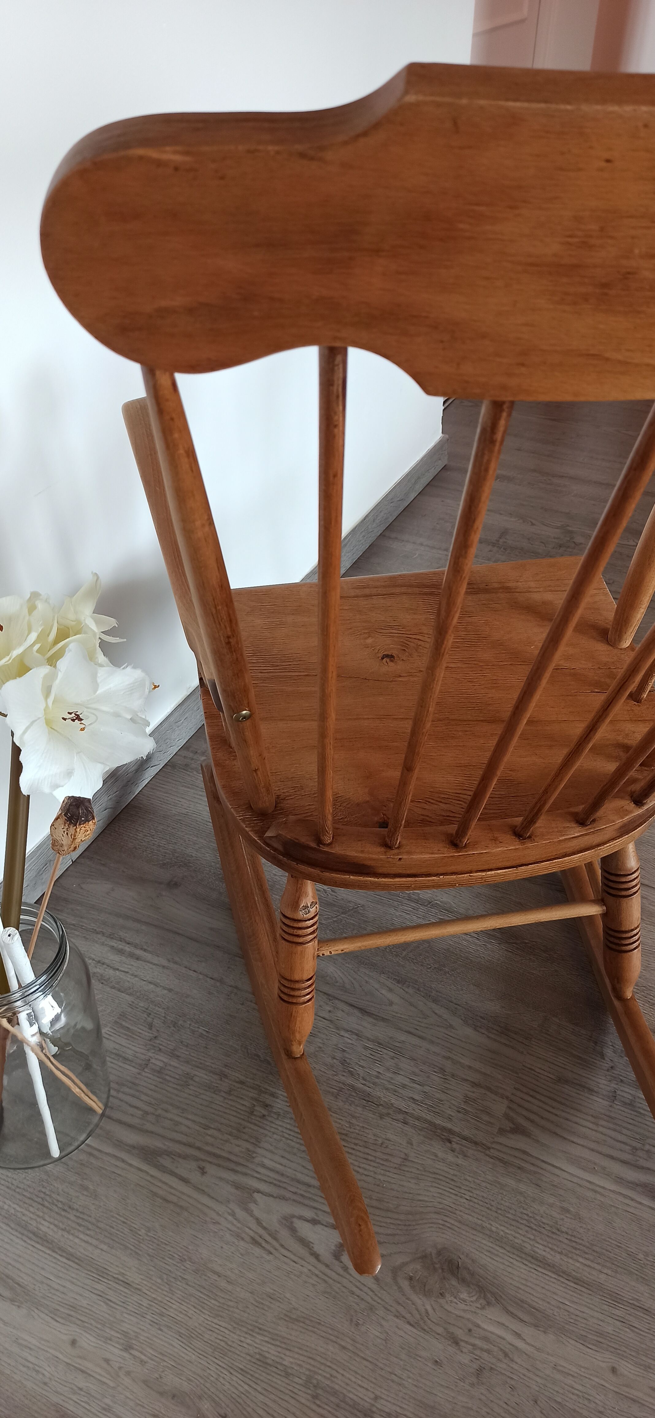 Vintage rocking chair