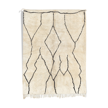 Modern Moroccan carpet white