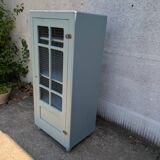 Small Parisian wardrobe