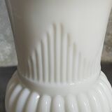 Vase balustre milk glass ancien début XXème