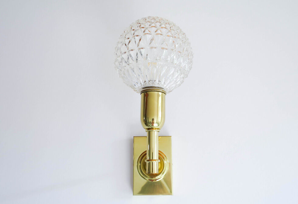 Wall lamp molded glass globe