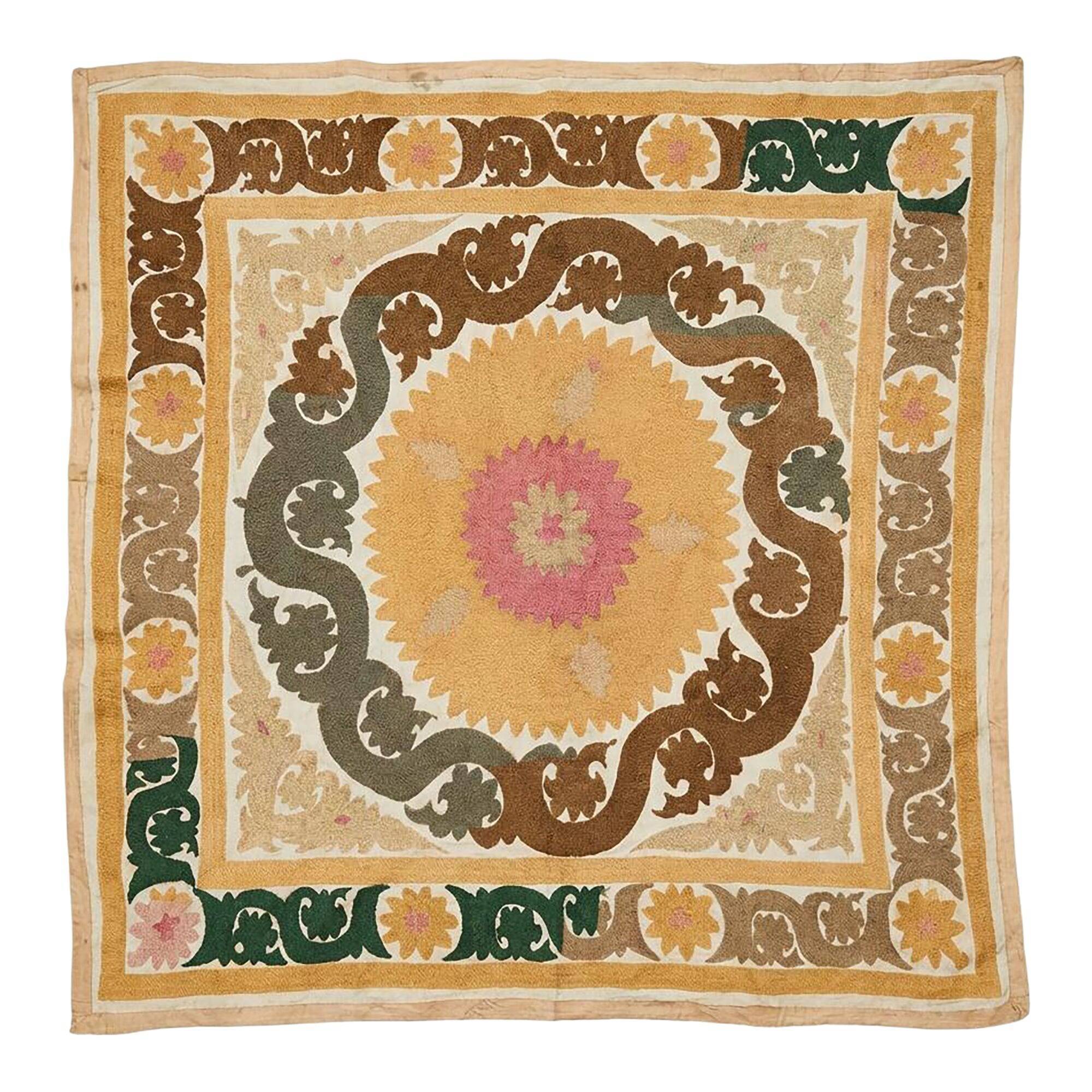 Vintage hand-embroidered tablecloth 128x131 cm