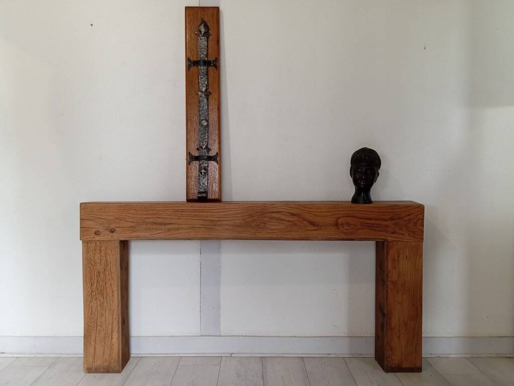 Minimalist solid oak console