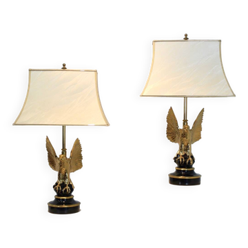 Paire de grandes lampes de table sculptées en laiton belge en forme d'aigle