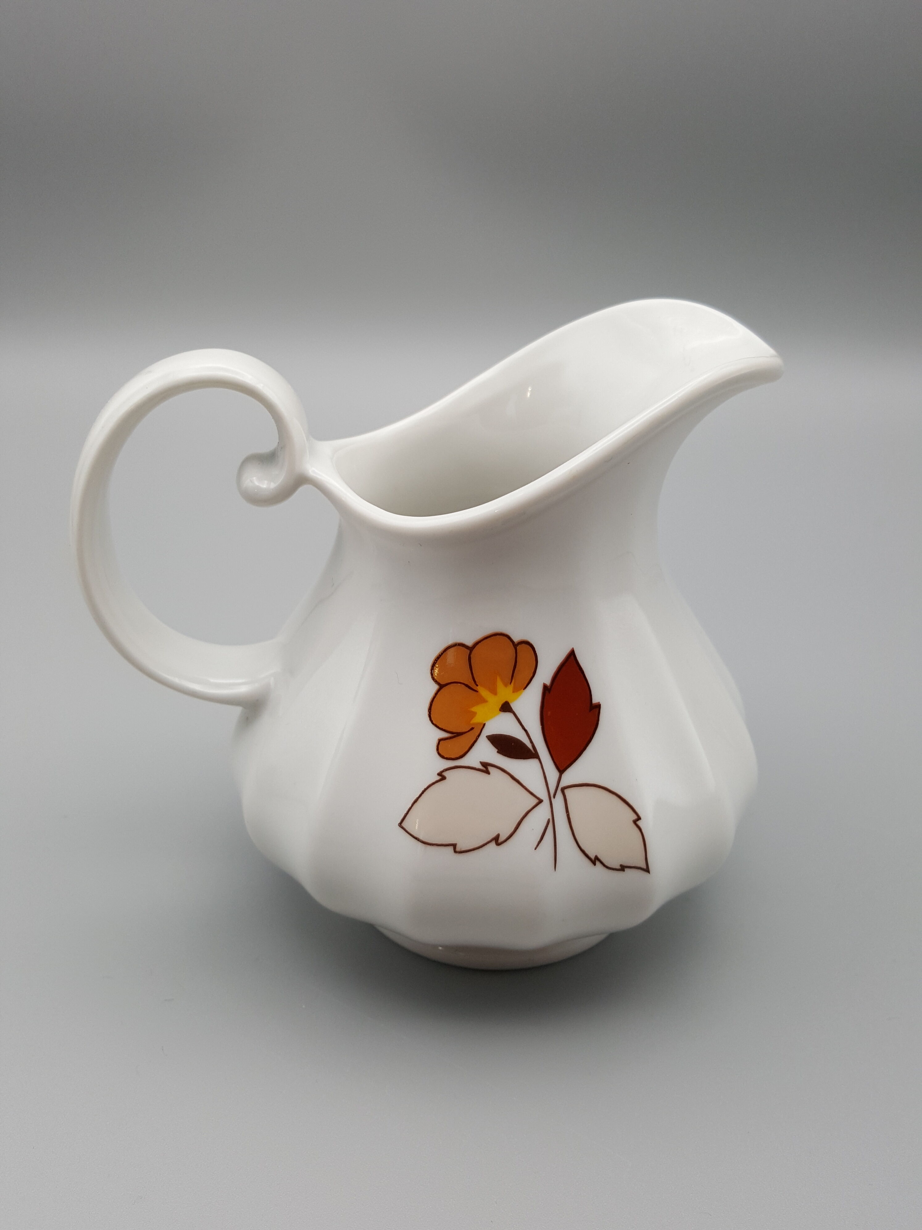 Pot à lait Seltmann Weiden Bavaria décor floral