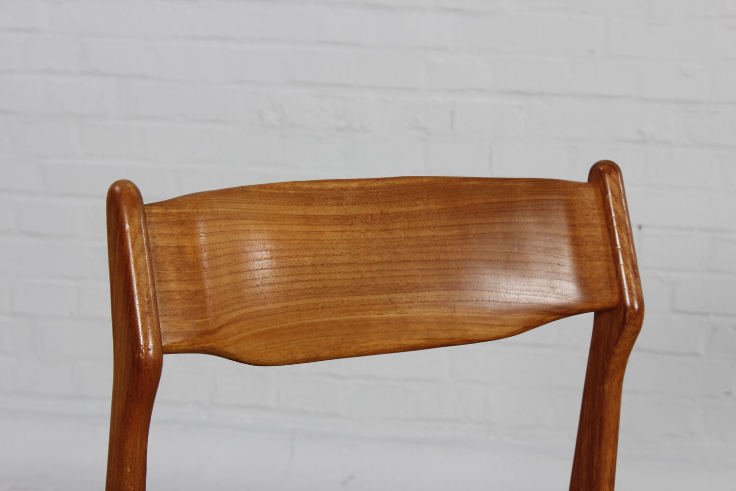 Ensemble de 2 chaises de salle à manger en teck danois design danois vintage