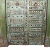 Porte indienne ancienne en vieux teck pièce et patine d'origine