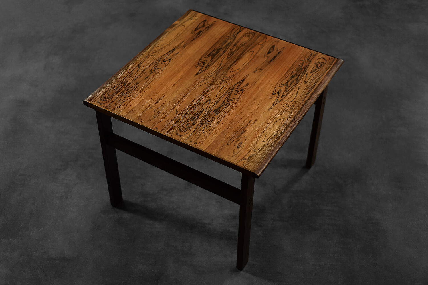 Danish coffee table in rosewood Capella by Illum Wikkelsø