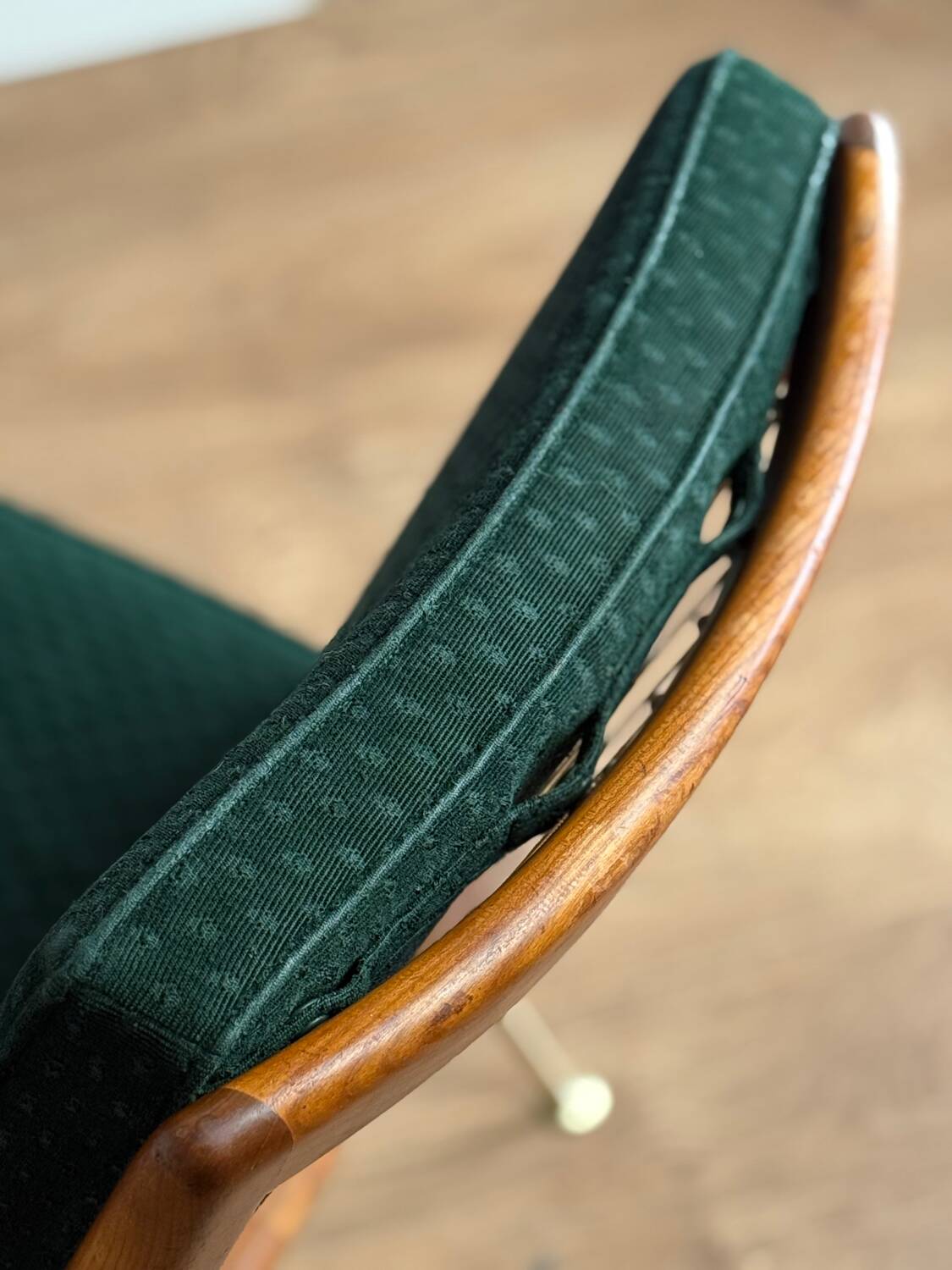 Pair of “Early Boomerang” armchairs attributed to Hans Mitzlaff & Eugen