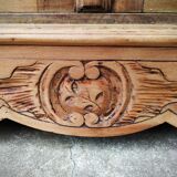 Old toilet table bahut