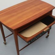 Desserte utensilo des années 1950 en noyer