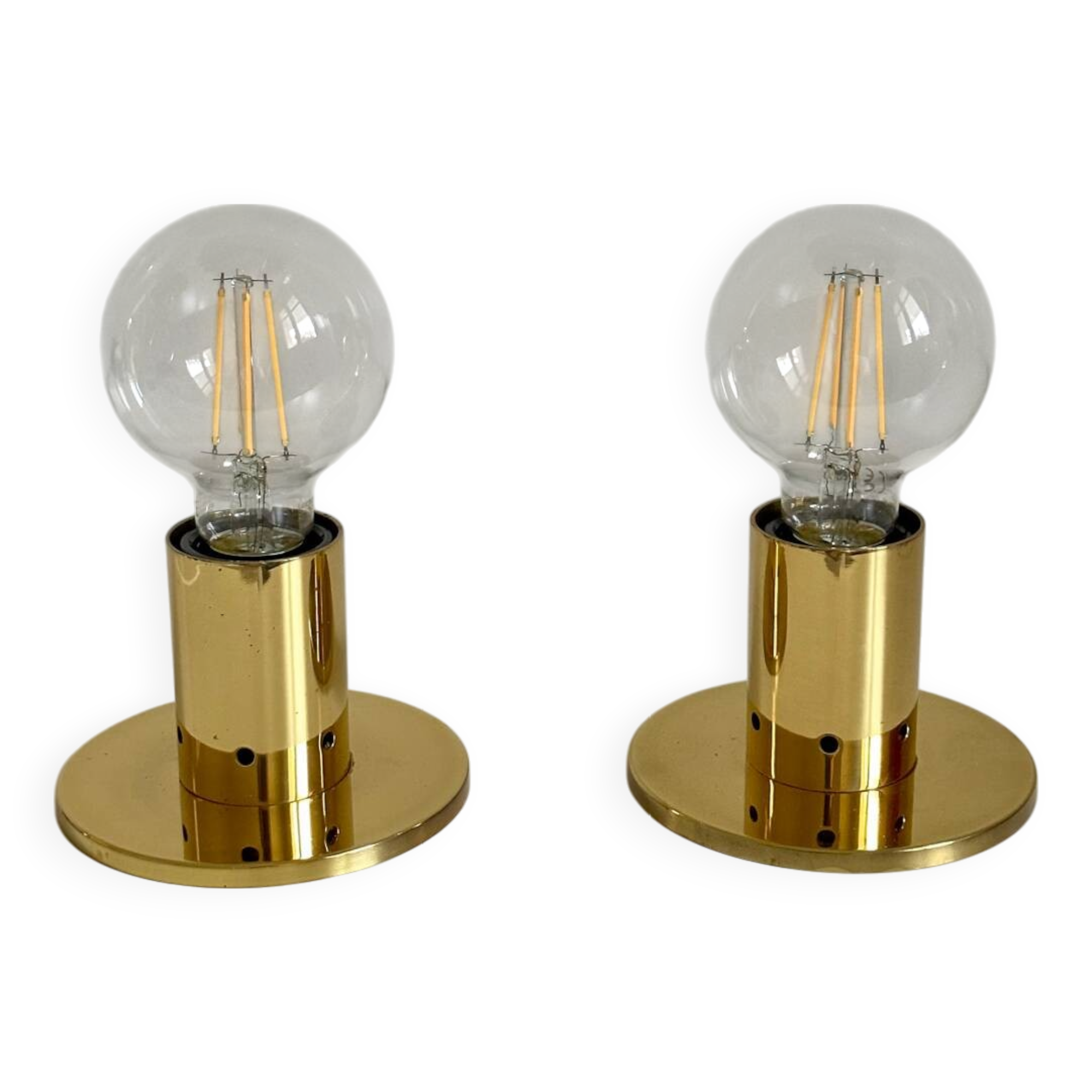 Pair of Goro gold wall or ceiling lights by Studio Mazza Gramigna Quattrifolio