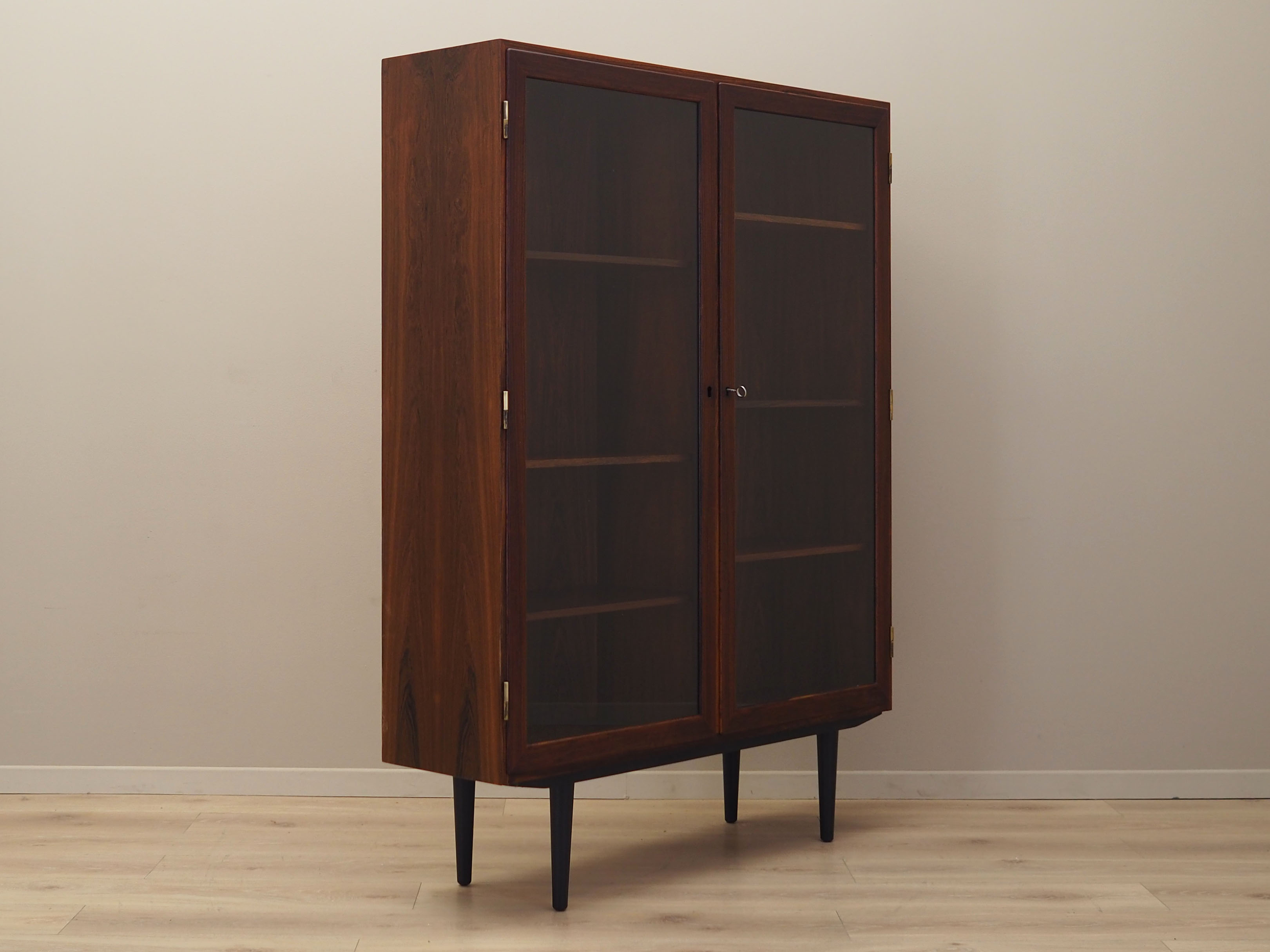 Rosewood showcase, Danish design, 1970s, designer: Carlo Jensen, production: Hundevad