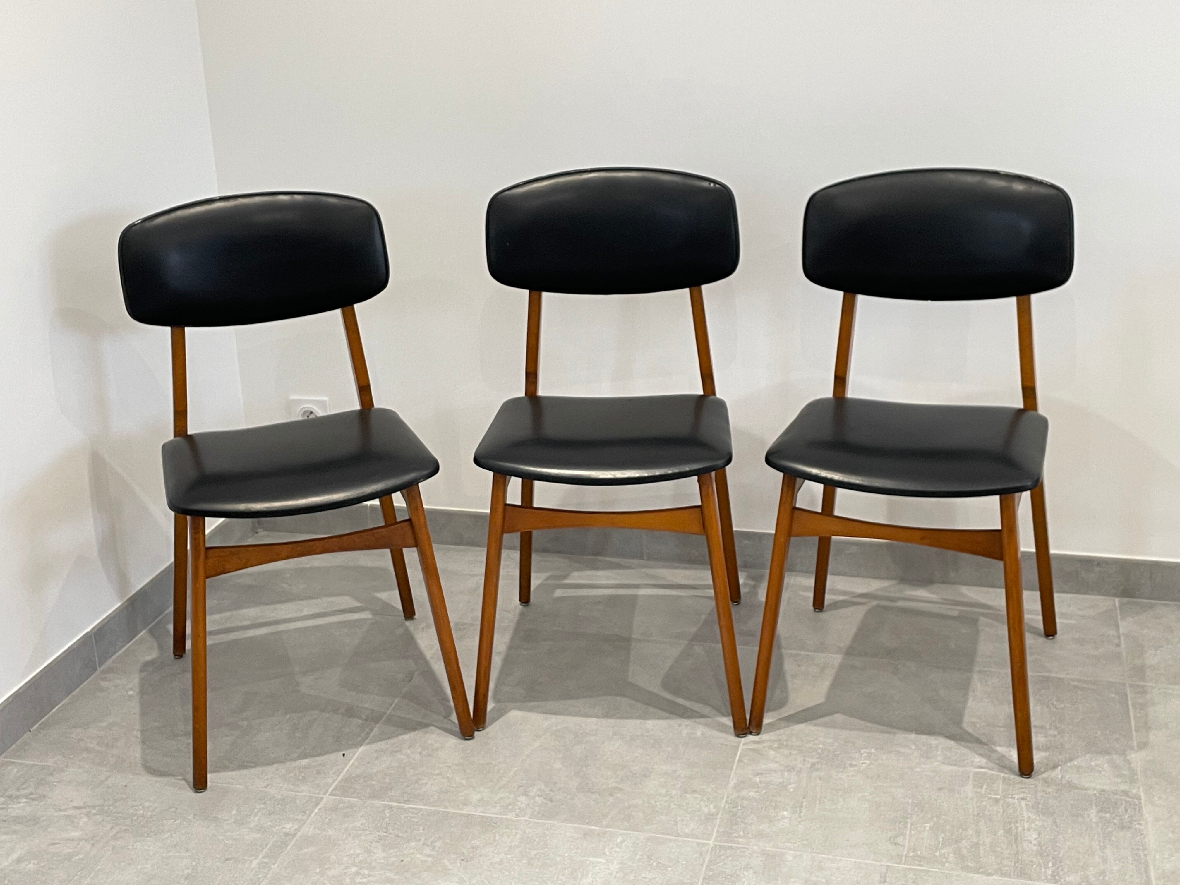 Scandinavian style design chair, set of 3