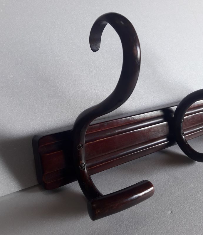 Coatrack Thonet mahogany hue
