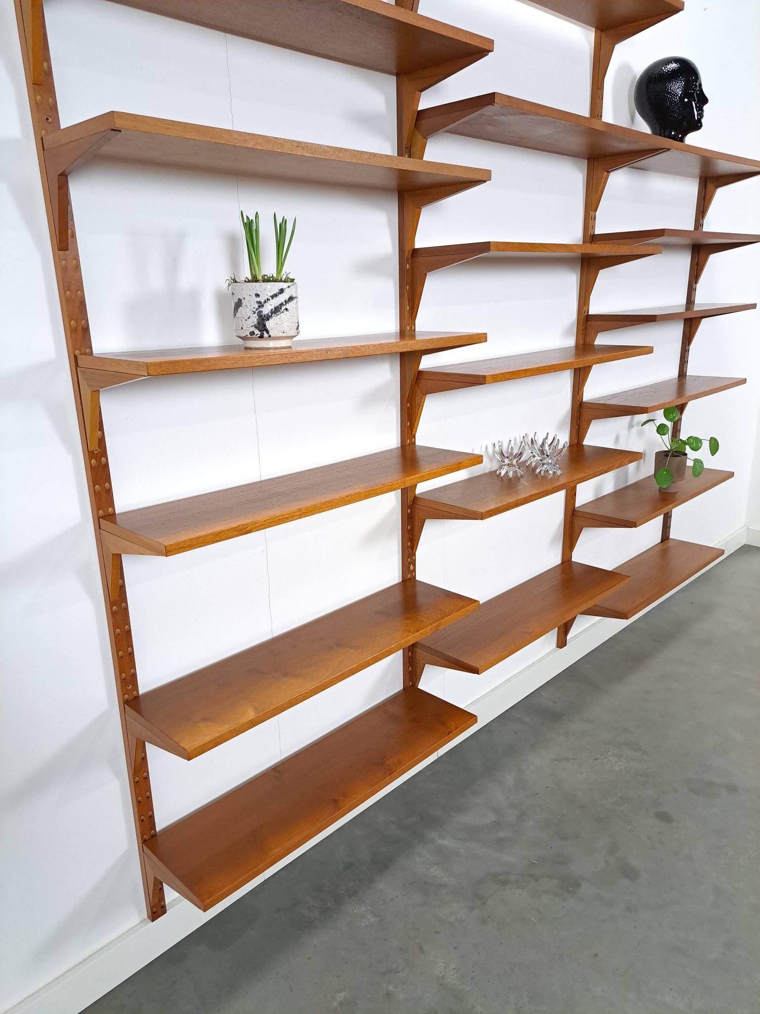 Deens Poul Cadovius Royal System modulair teak wandsysteem Cado