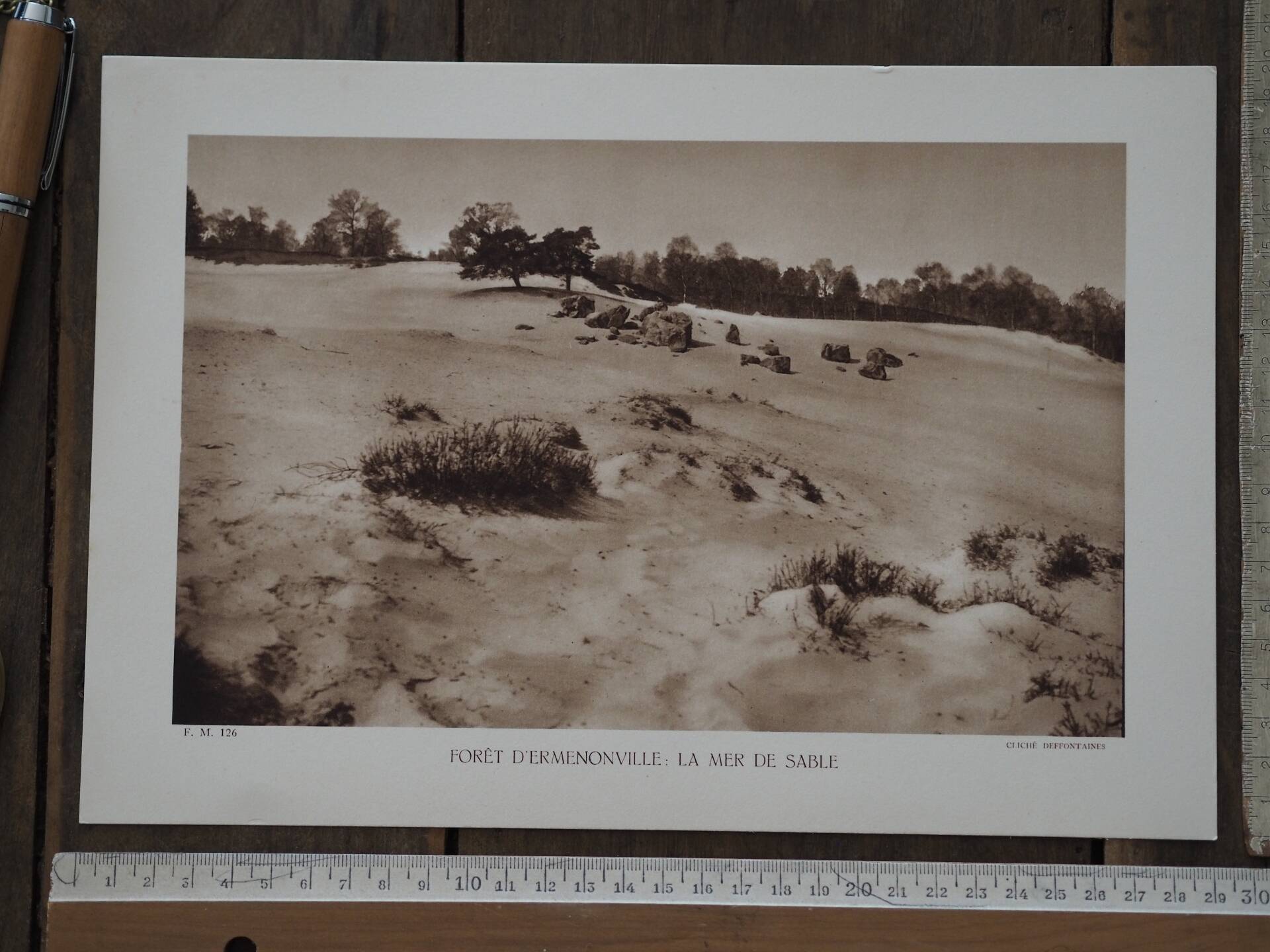 Ermenonville, the sea of sand. Photo board printed in 1934.