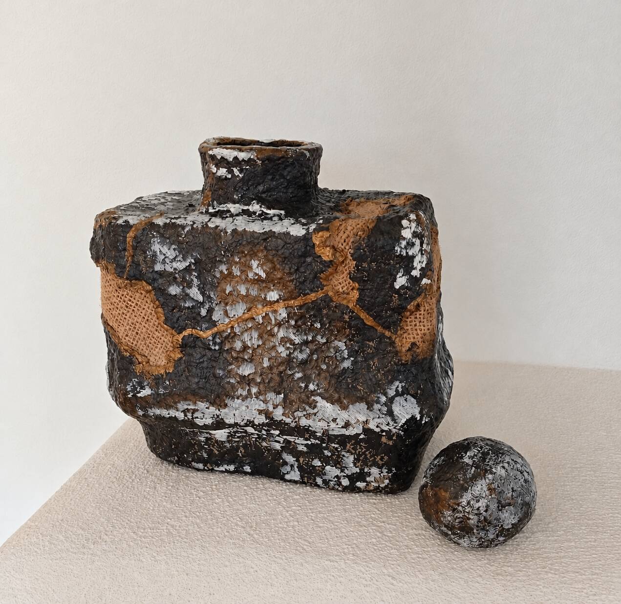Kintsugi vase style – Japanese art (Light & Decorative) wabi-sabi