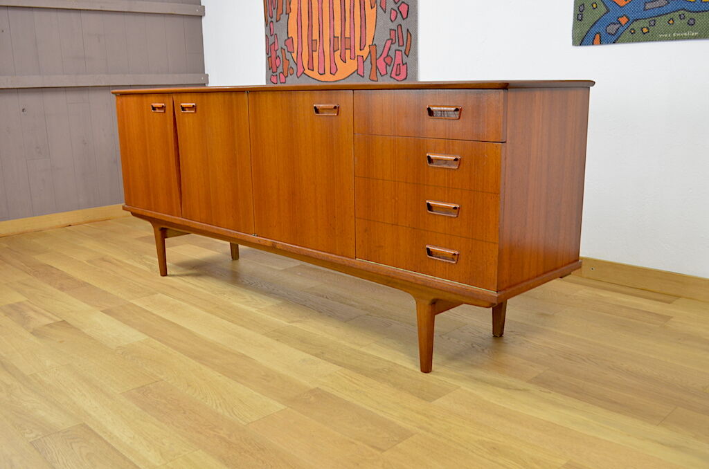 Scandinavian sideboard in vintage teak 1960
