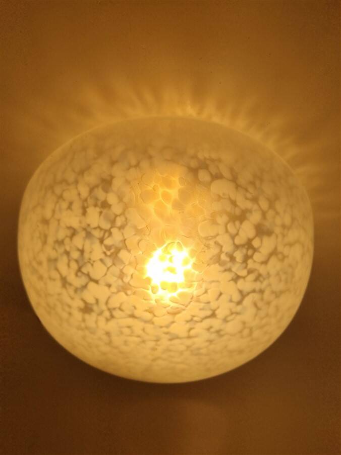Plafonnier en verre moucheté