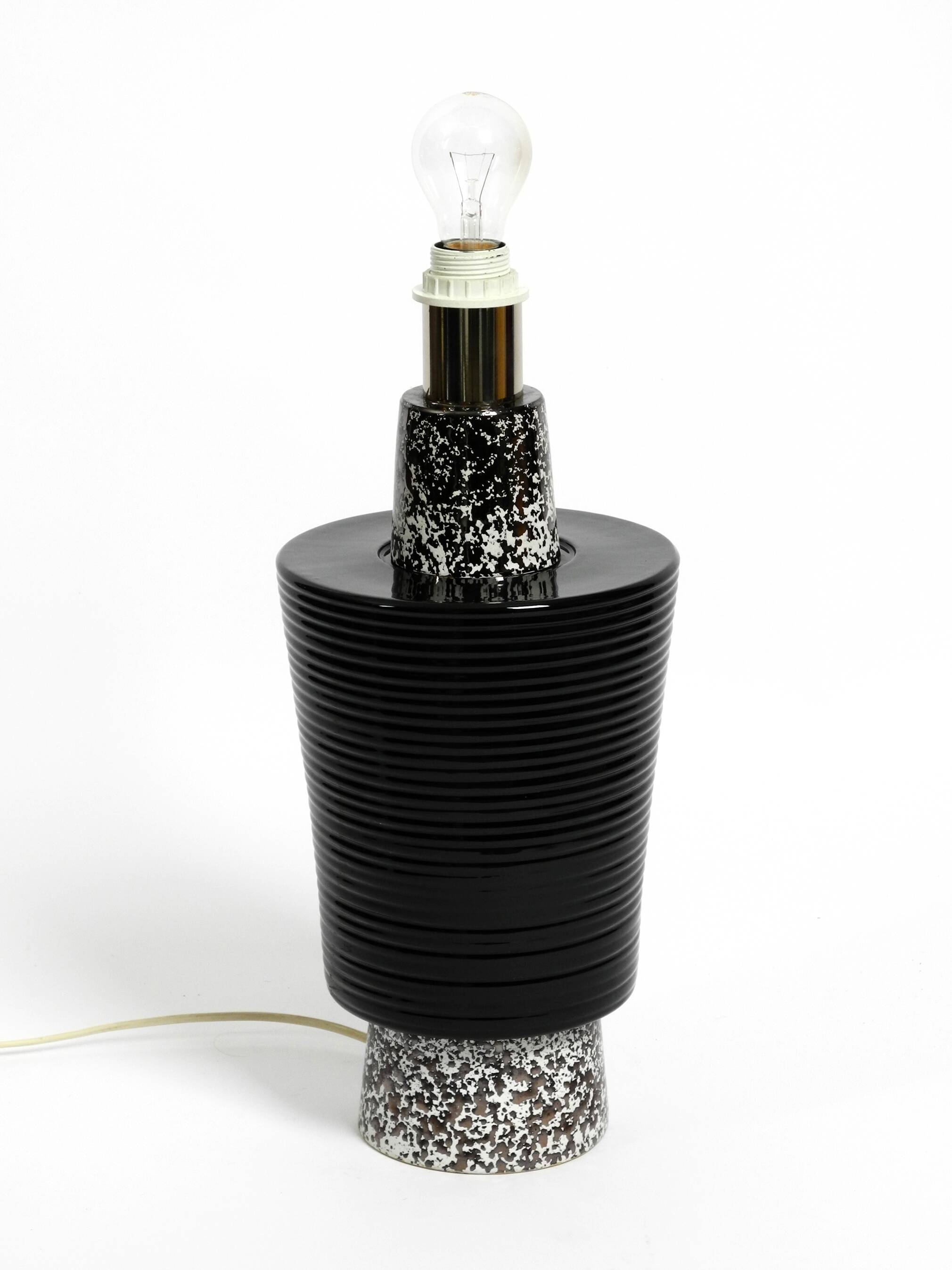 Beautiful, large Italian 1980s ceramic table lamp without a shade from IL P