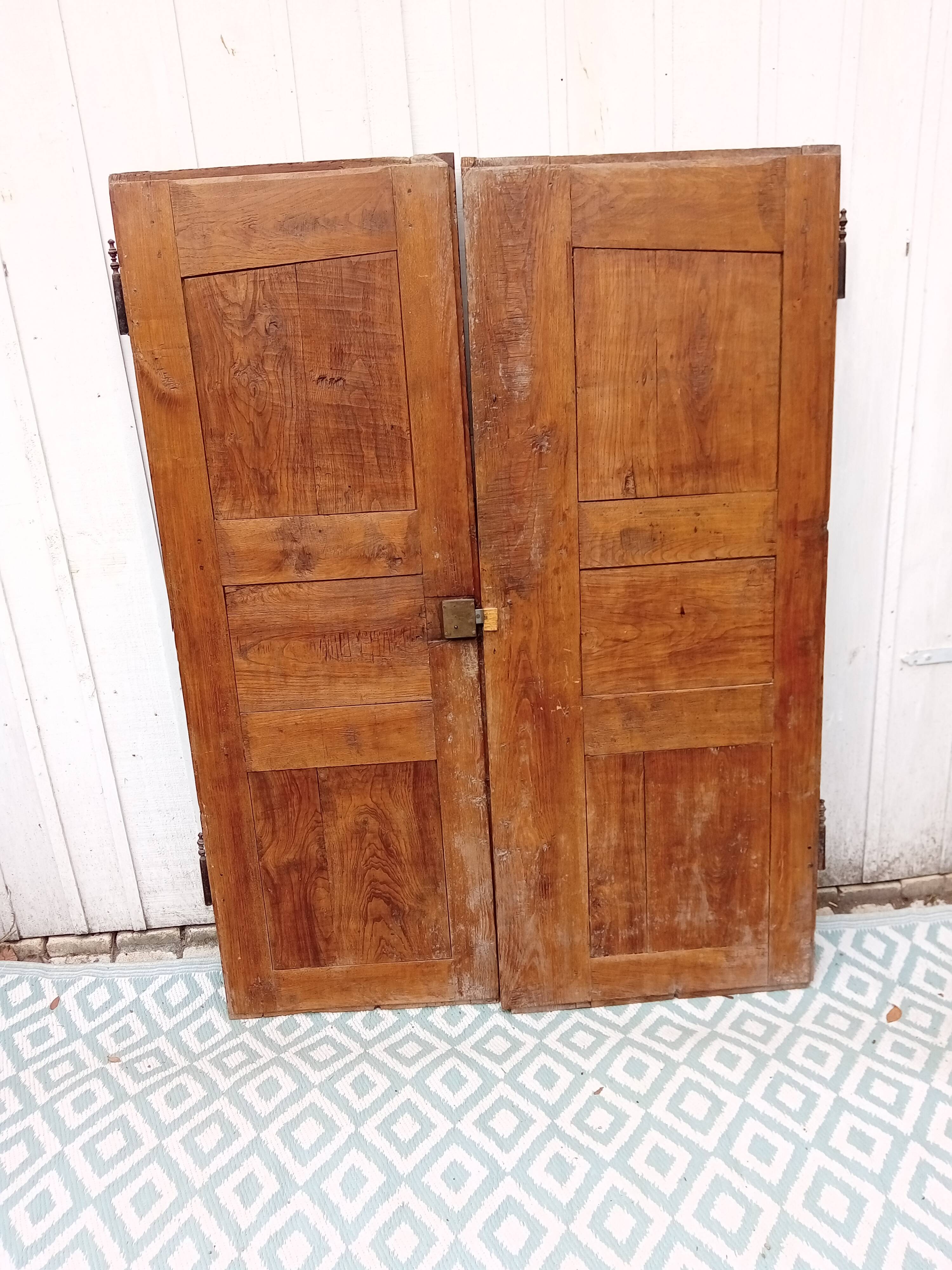 Pair of solid oak doors
