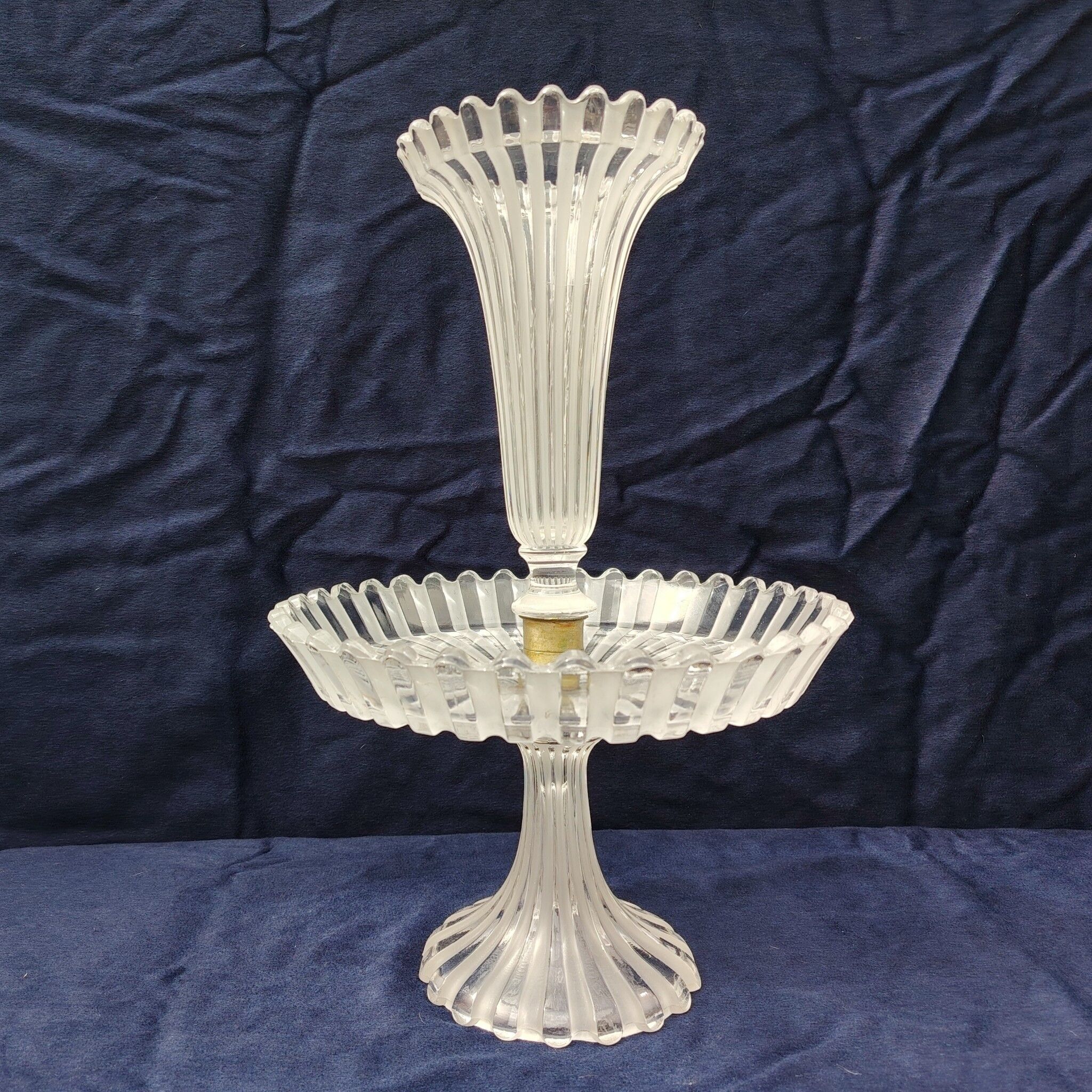 Centrepiece/bouquet holder, Baccarat crystal, vintage