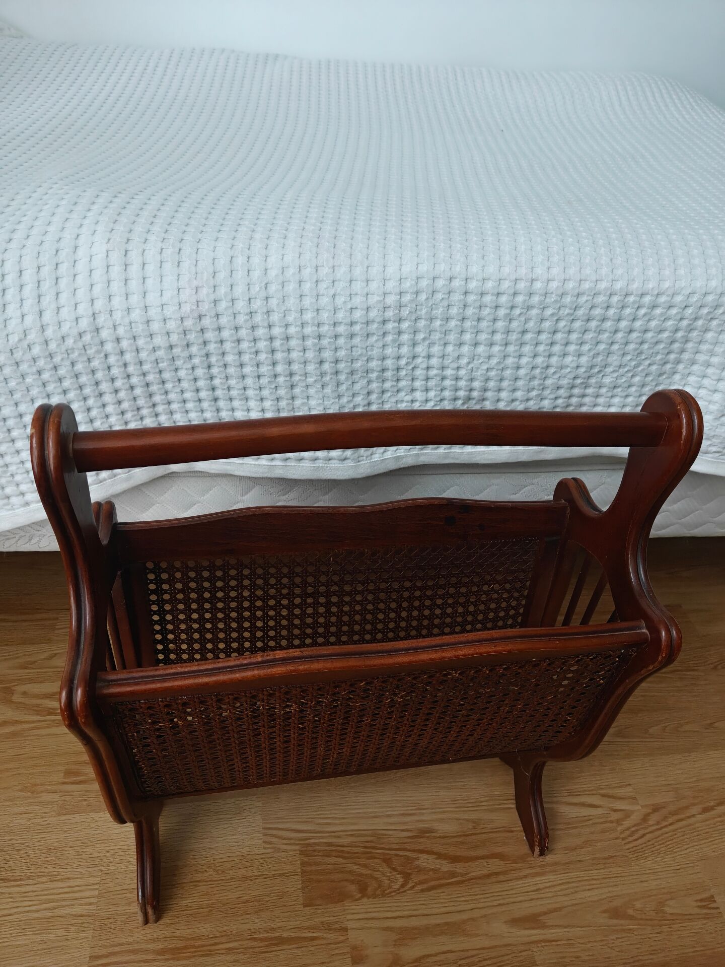 Magazine rack