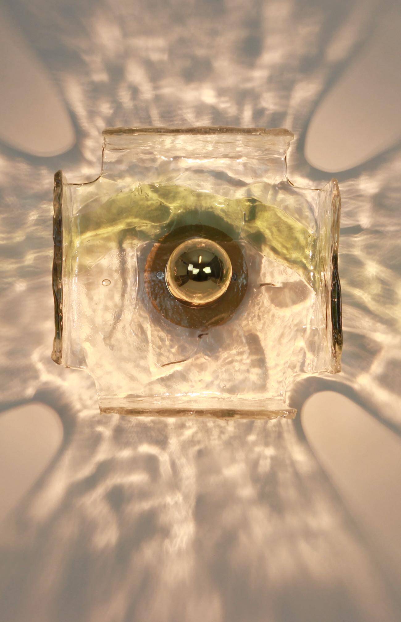 Applique murale en verre conçue par Carlo Nason pour Kalmar, années 1960