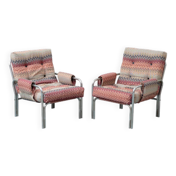 Paire de fauteuils en métal vintage avec tissu multicolore – années 1970