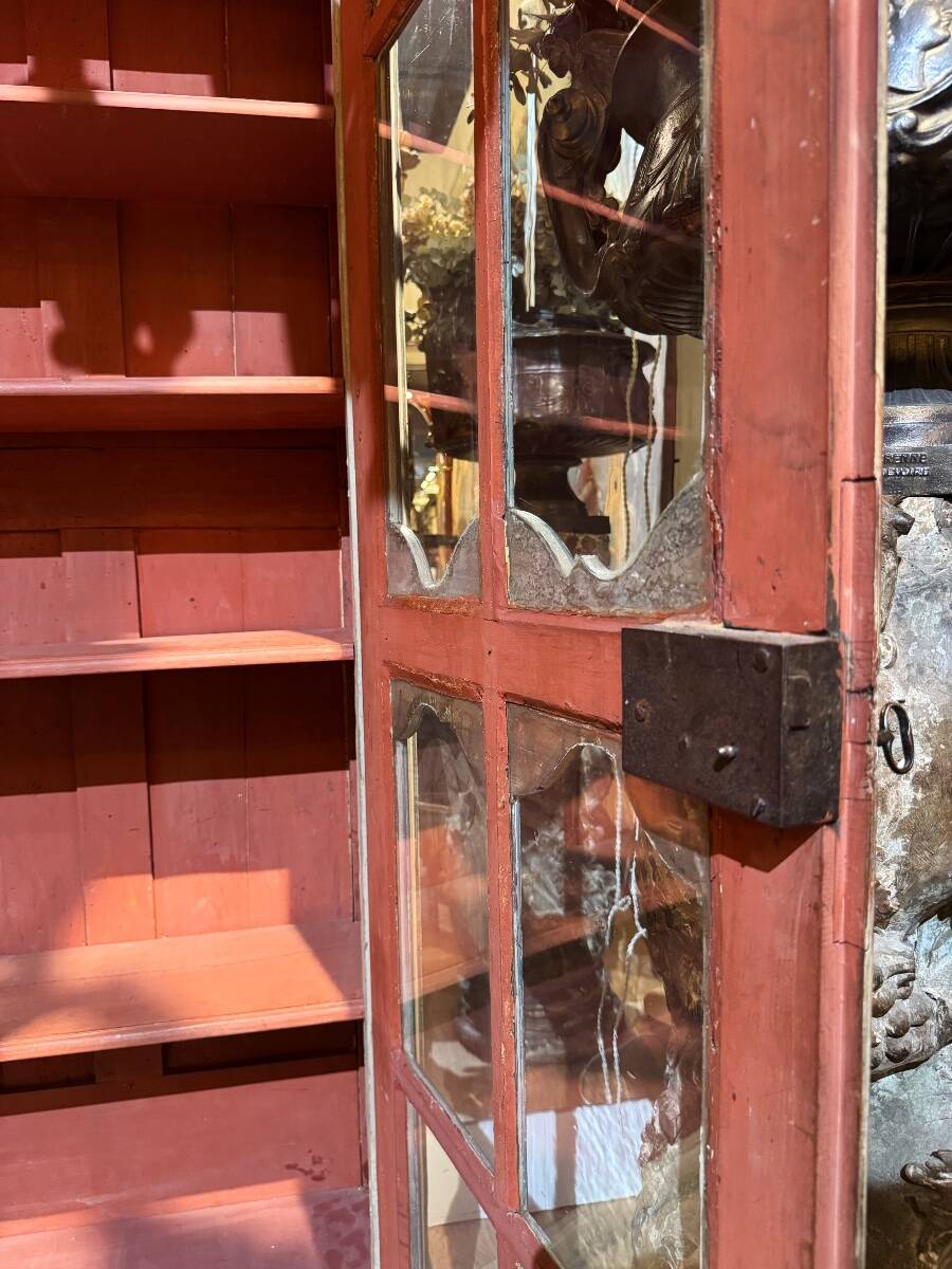 18th-century Provençal library in painted wood